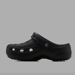 CROCS Kids Black Iconic Comfort Sandals
